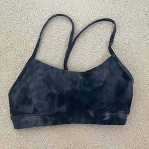 Lululemon Flow Y Nulu Bra, size 4, marble blue black colour, never worn